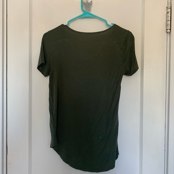 t shirt green v neck - Picture 2 of 2